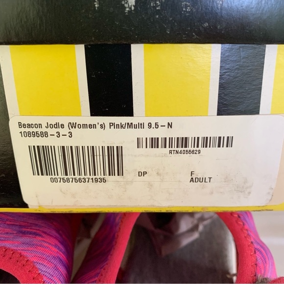 Bees By Beacon Womens Jodie Pink Multi Casual Ankle Strap Sandals US 9.5 N - Picture 8 of 9